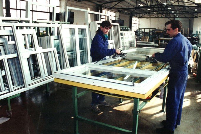 Avvio produzione di porte e finestre in PVC