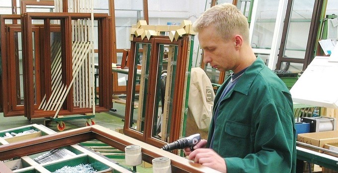 Avvio produzione di infissi in legno