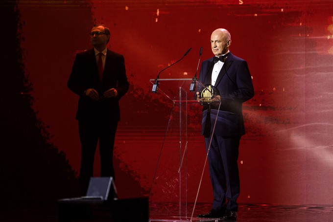 Leszek Gierszewski riceve il premio per l’espansione internazionale